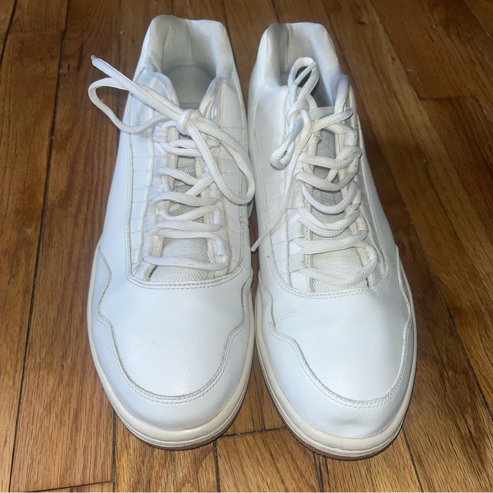 White Nike Jordan Men Size 10